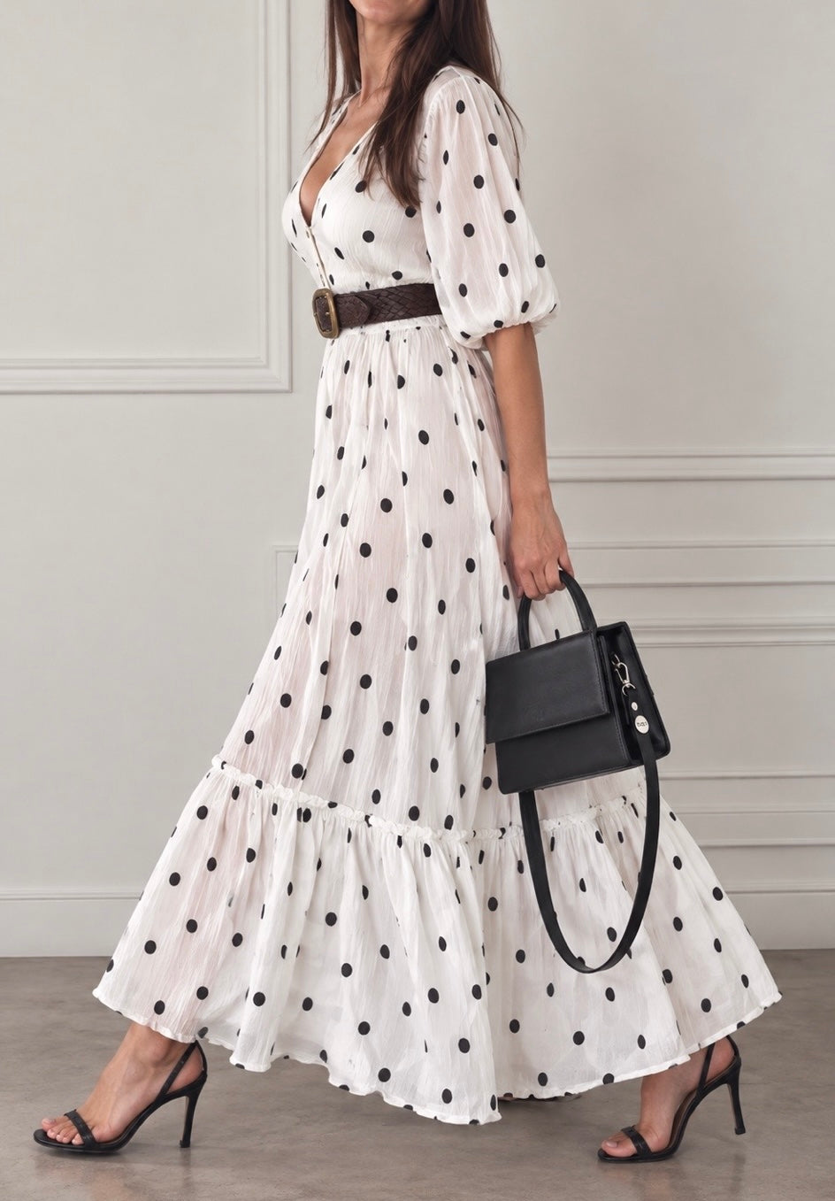 Vestido Midi Alizee lunares blanco/negro botones
